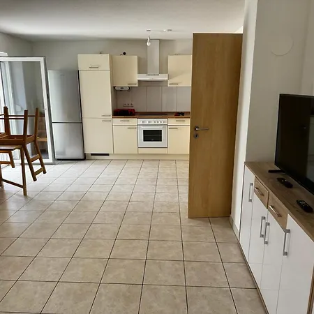 Maison *